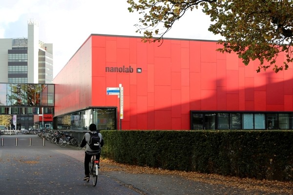 Next Tech Twente - Nanolab fotonica